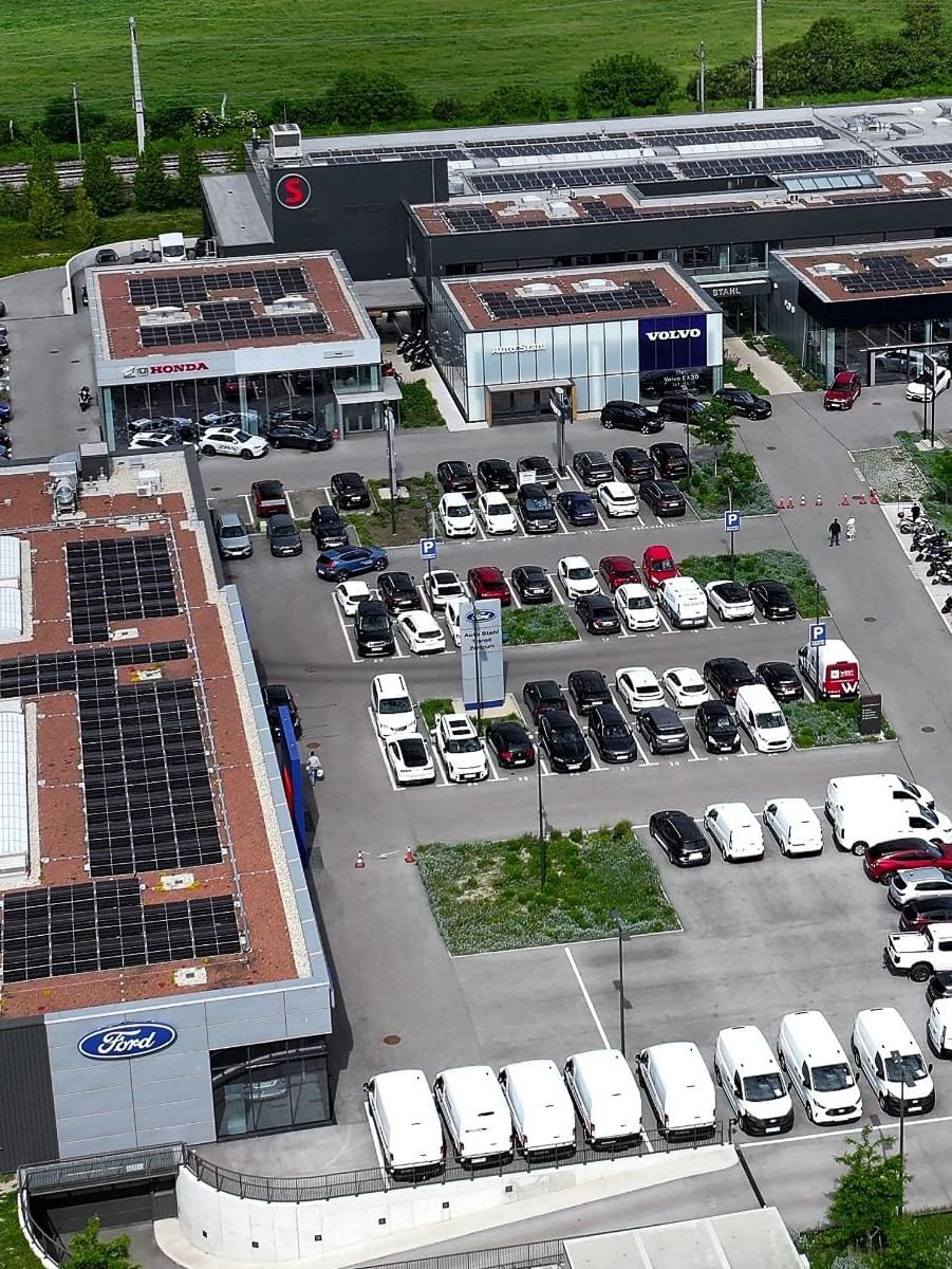 Auto Stahl Wien 22 entdecken-901x1200