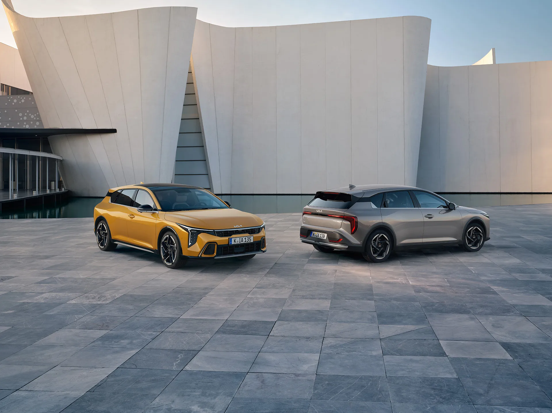 kia-K4-my26-discover-header-w