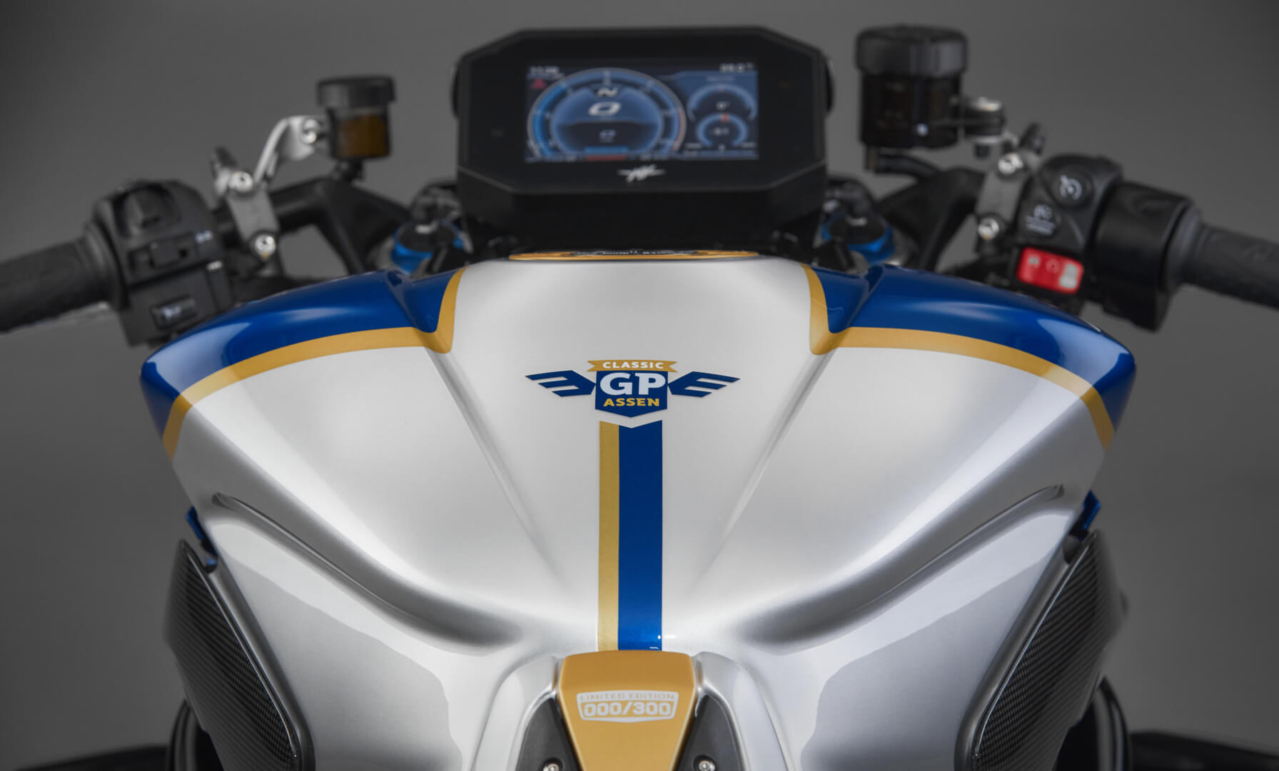 brutale-1000-rr-assen-16