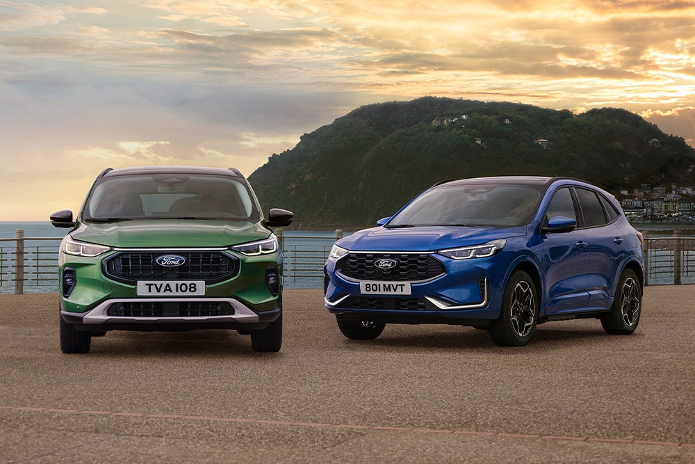 ford-cx482-eu-Column Card RNG 01 CX482-3x2-1000x667-gree-blue-ford-kuga-parked