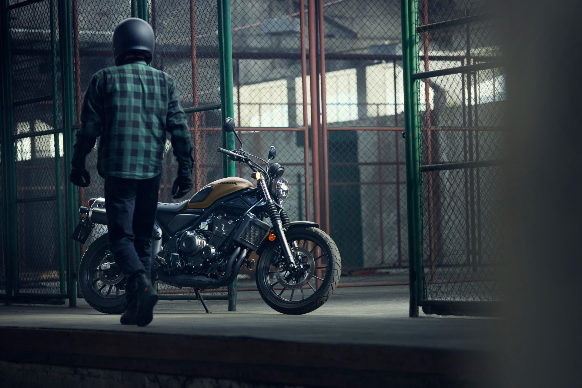 504211 25YM Honda CL500